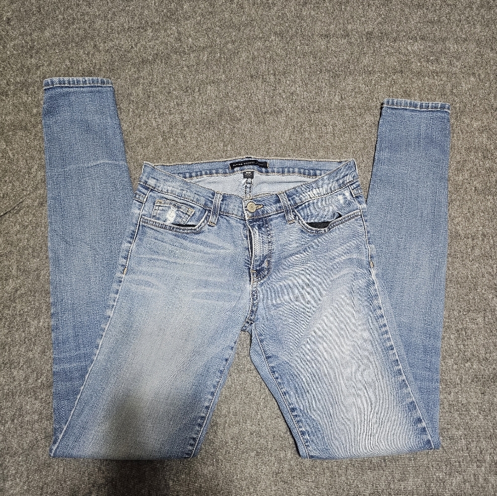 Flying Monkey Platinum Low Rise Skinny Jeans Light Wash